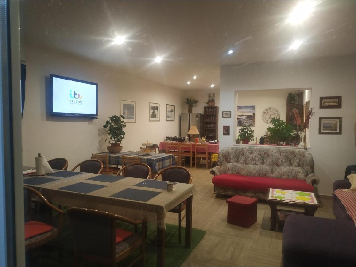 Motel Stone Gardens Doli Екстер'єр фото