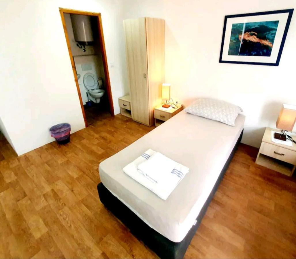 Motel Stone Gardens Doli Екстер'єр фото